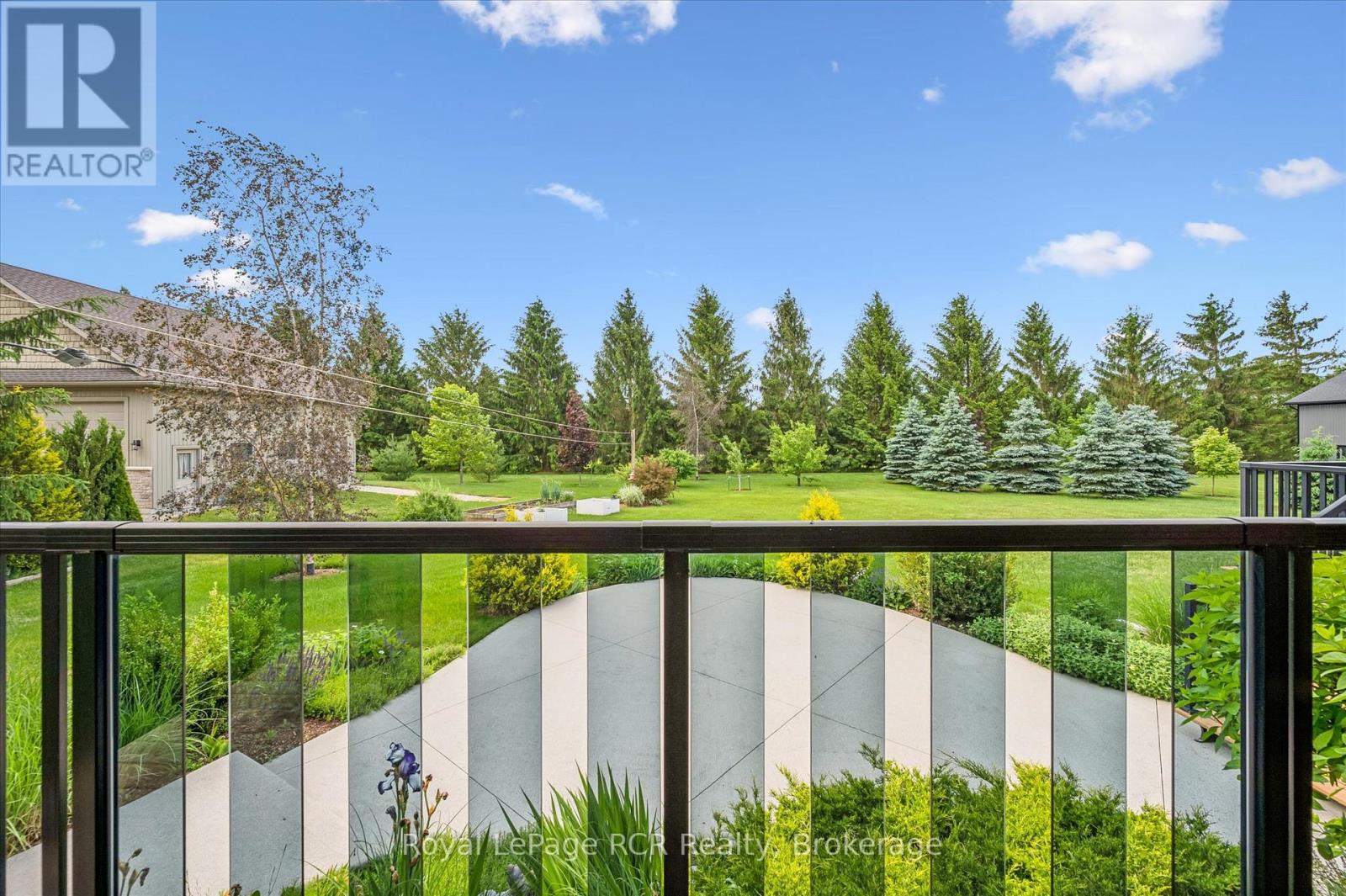 104 HARRIS CRESCENT - 6