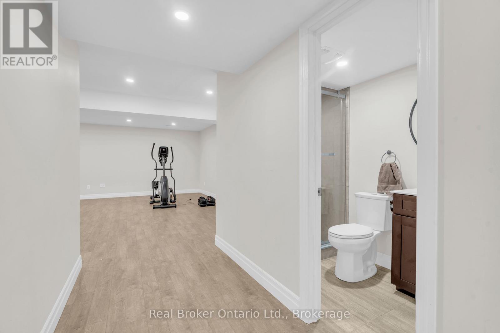 41 SAMUEL DRIVE - 30