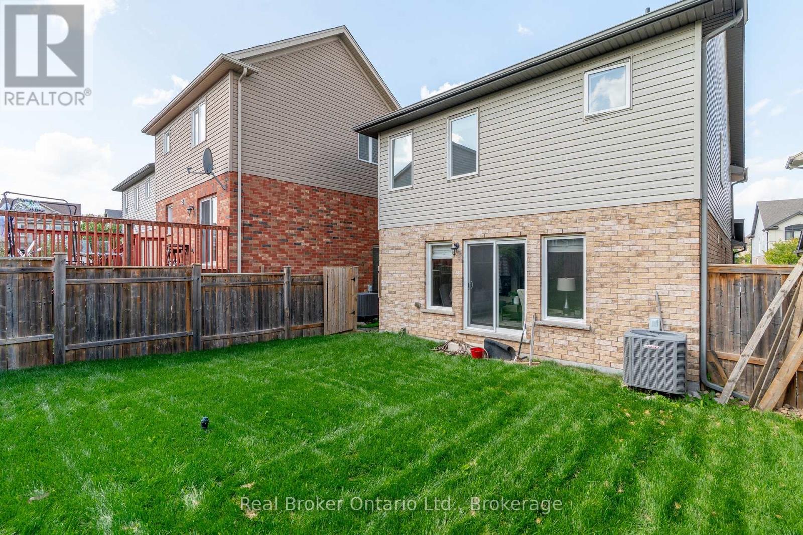41 SAMUEL DRIVE - 43