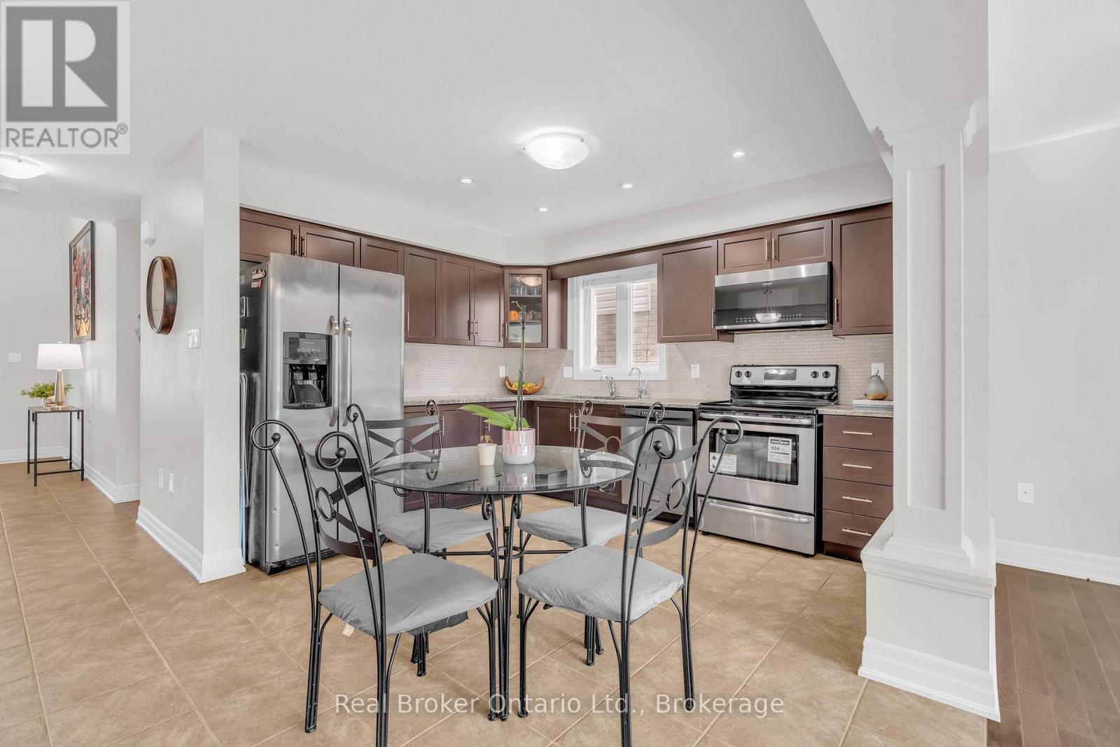 41 SAMUEL DRIVE - 8