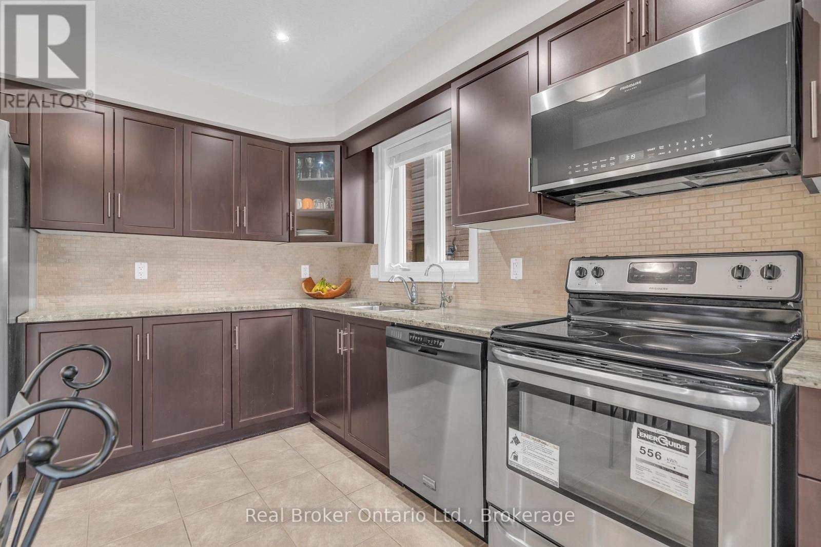 41 SAMUEL DRIVE - 9
