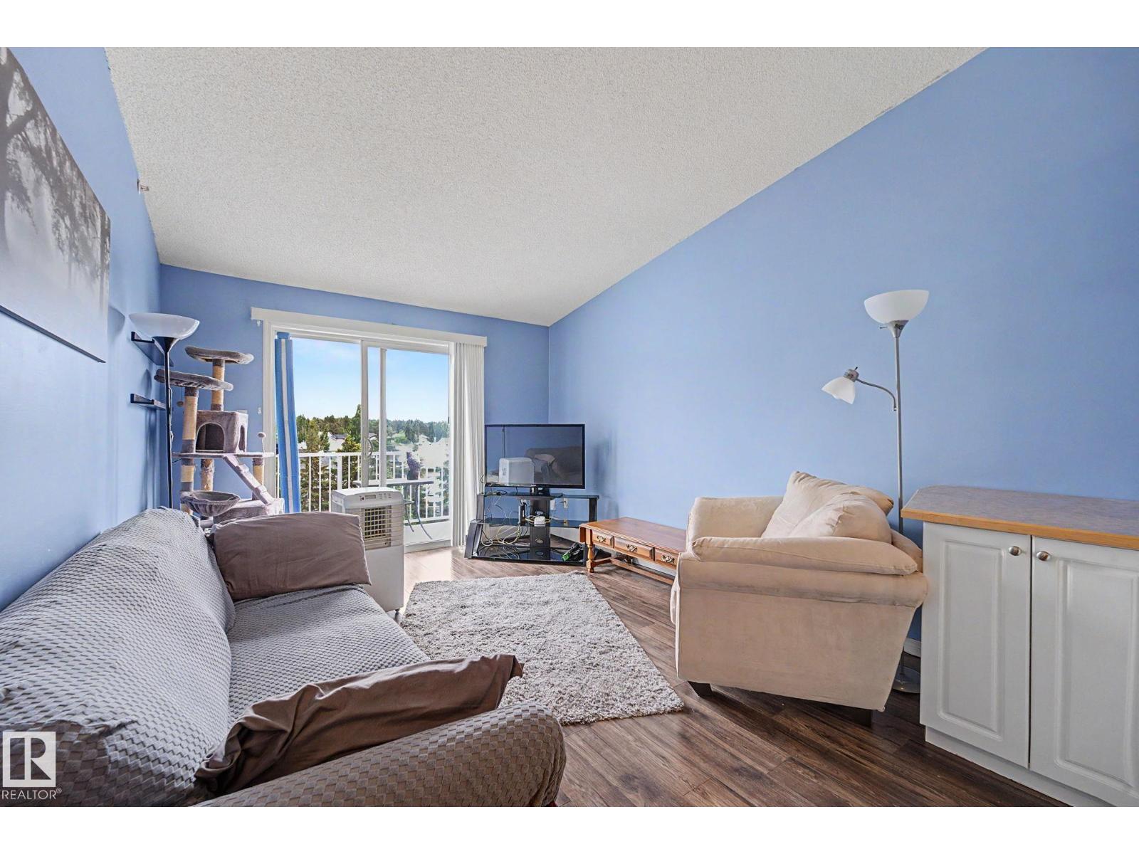 #414 151 Edwards DR SW SW - 10