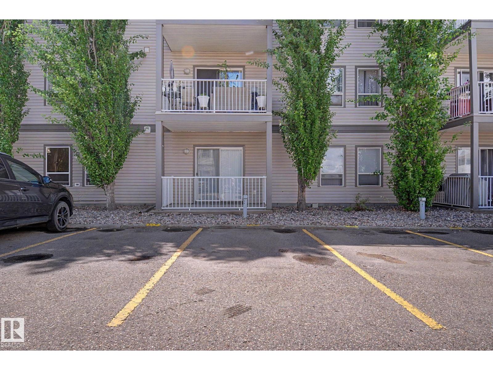 #414 151 Edwards DR SW SW - 33