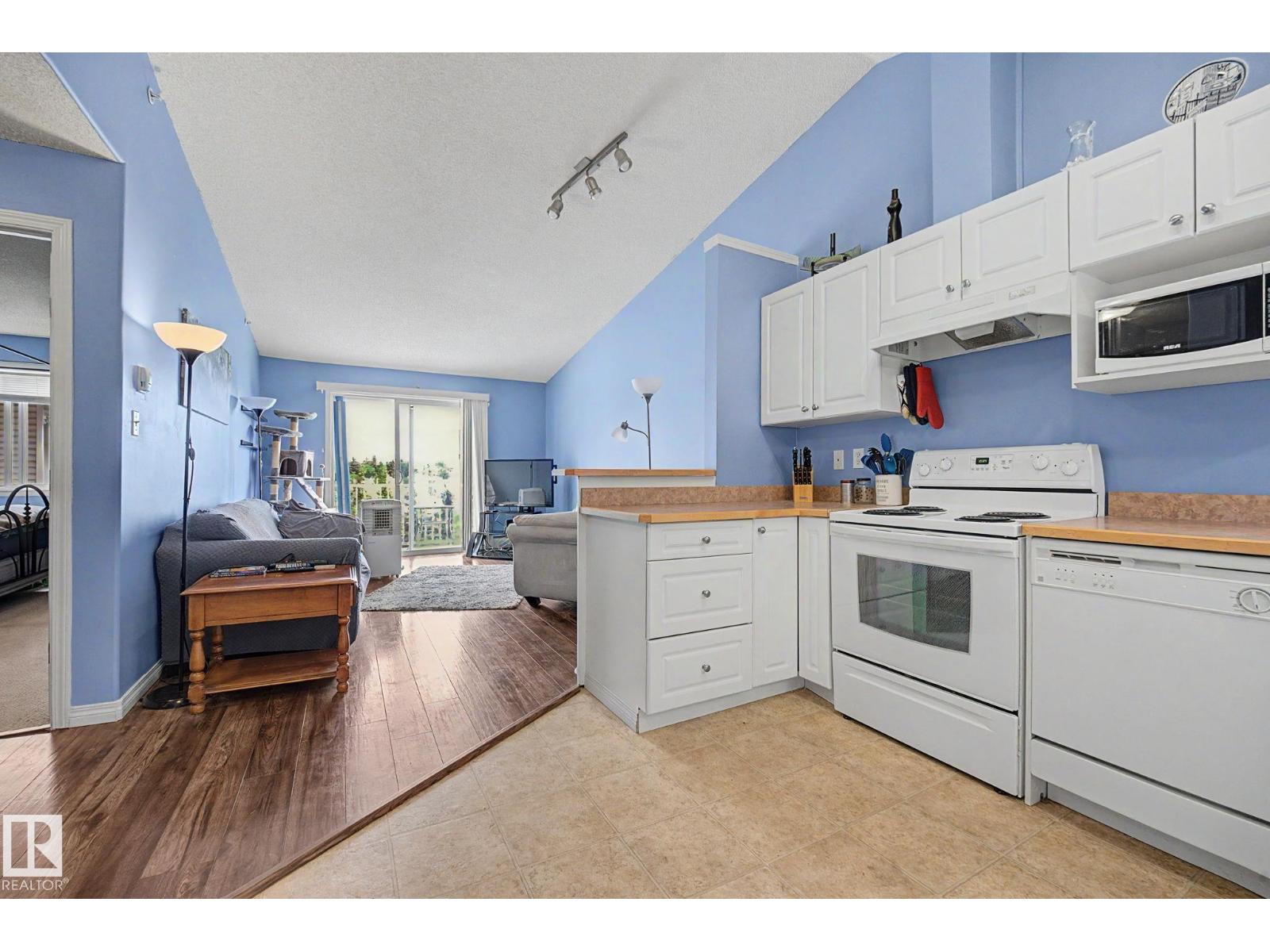 #414 151 Edwards DR SW SW - 9