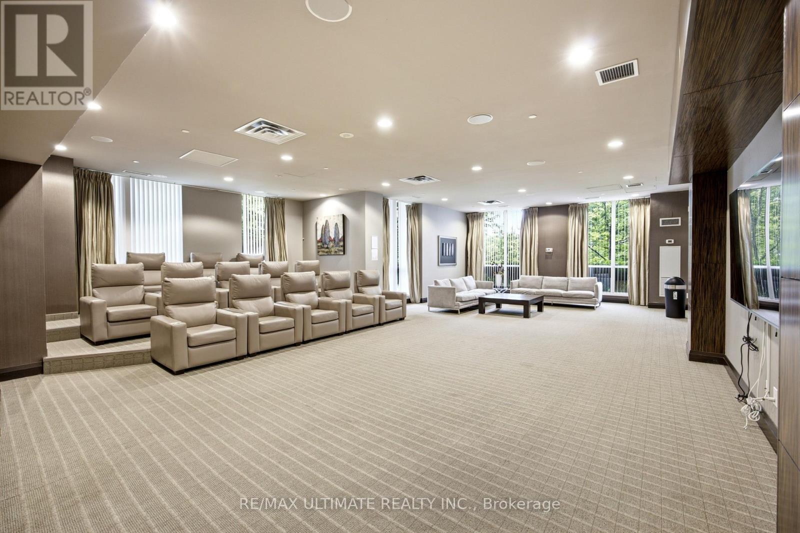 #1603 3 MICHAEL POWER PLACE - 33