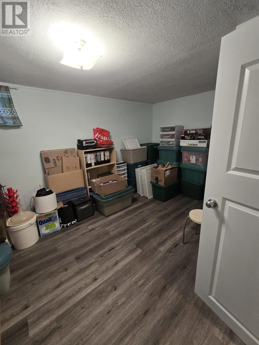 Property 32 of 46 of 27 Smith Avenue