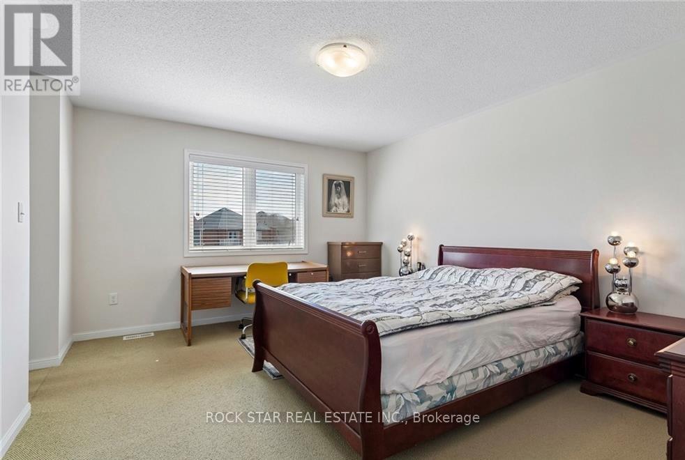 10 KLEMSCOTT ROAD - 19