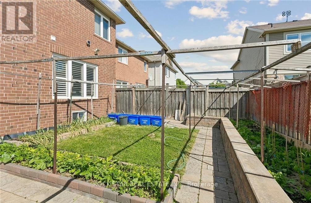 10 KLEMSCOTT ROAD - 34