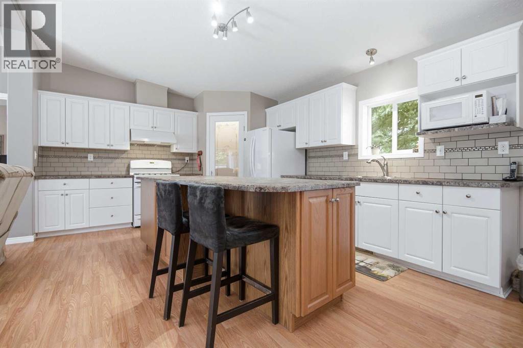 4919 Doncaster Avenue, Red Deer