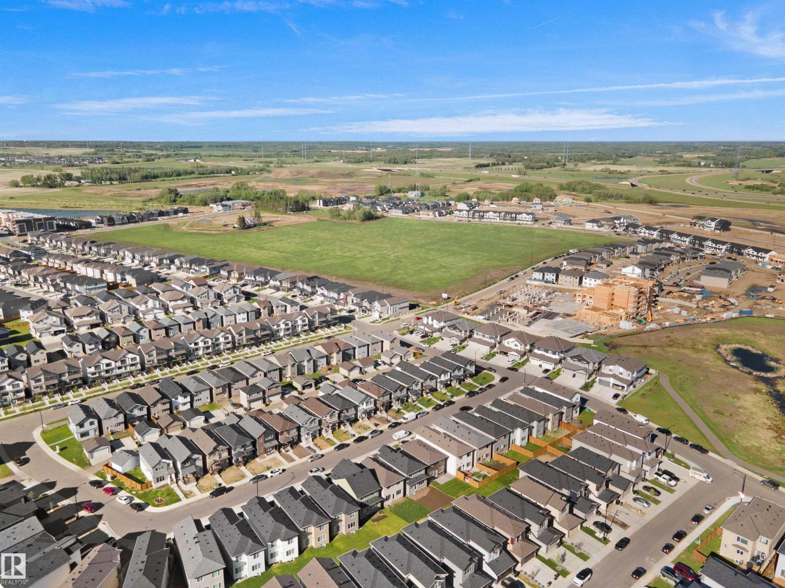 1224 14 AV NW NW - 2