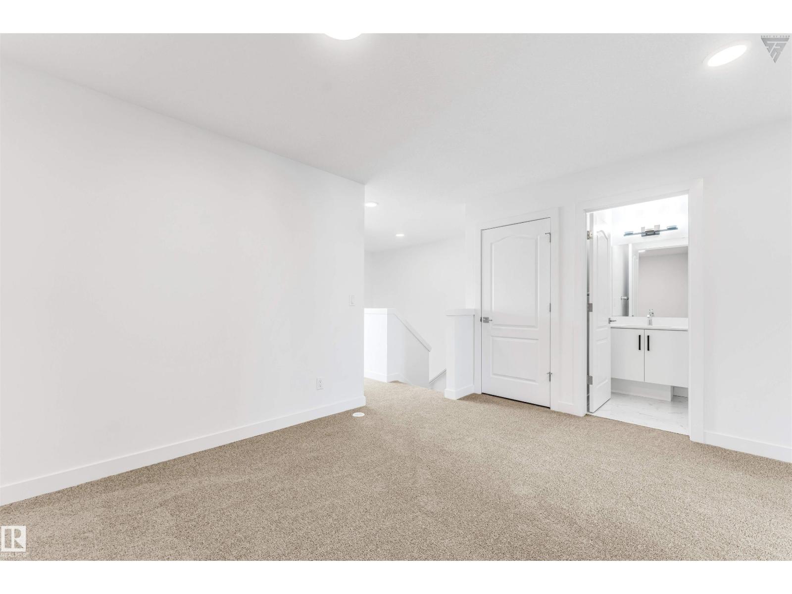 1224 14 AV NW NW - 30