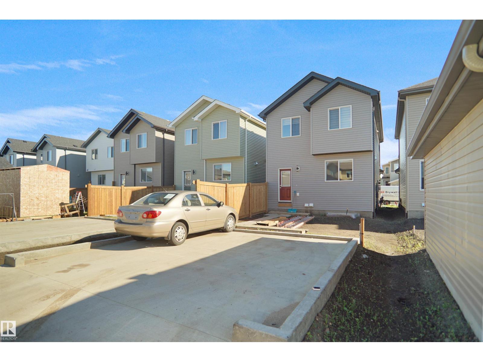 1224 14 AV NW NW - 46