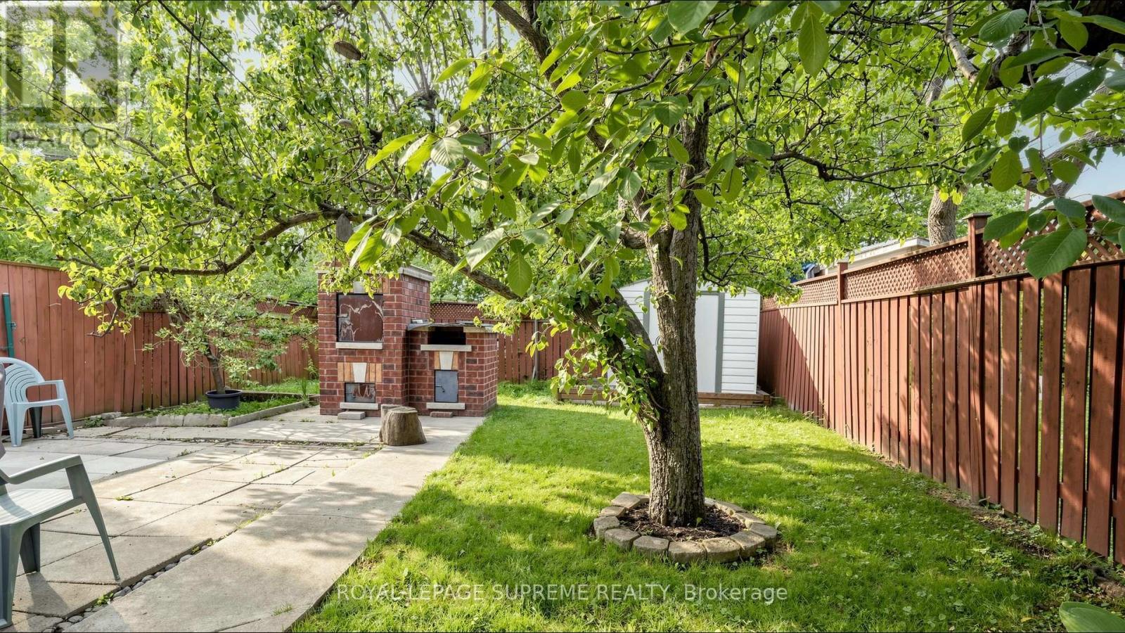 610 MCROBERTS AVENUE - 42