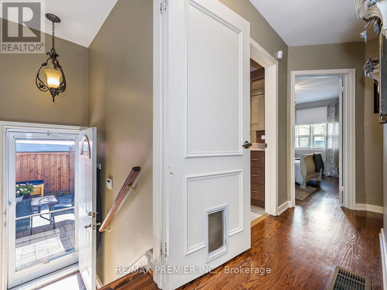 2894 WESTON ROAD - 13