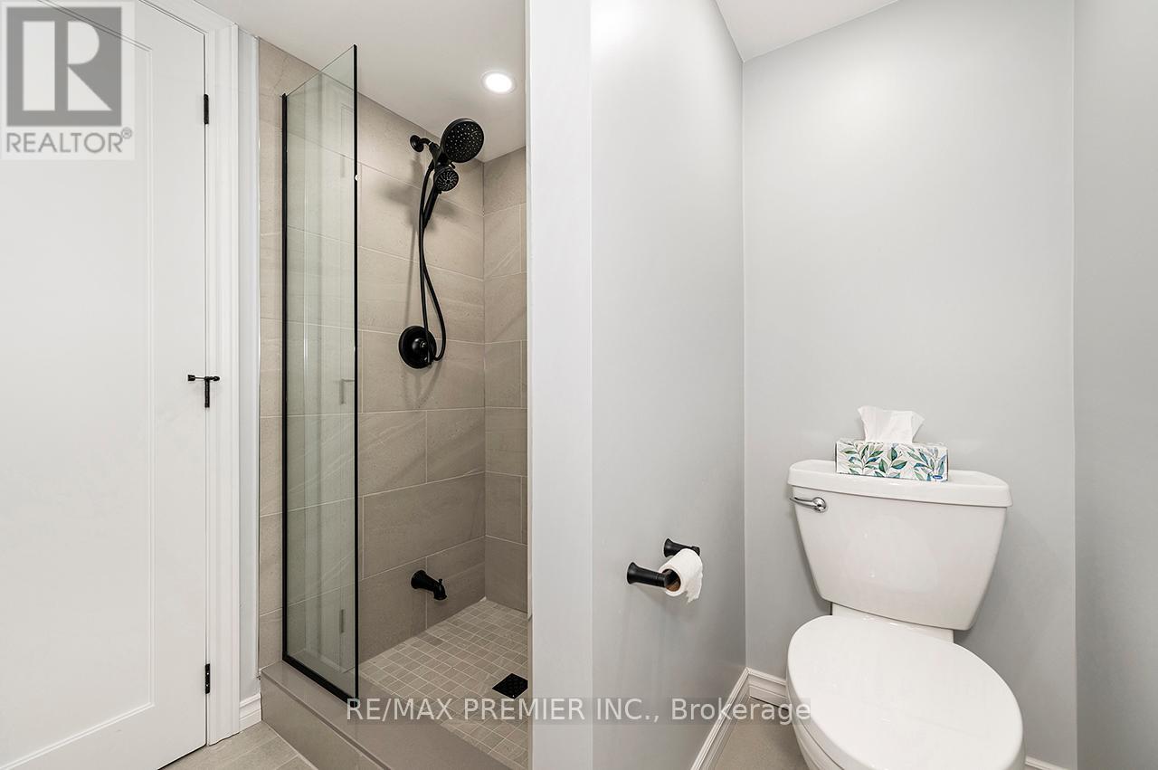 2894 WESTON ROAD - 24
