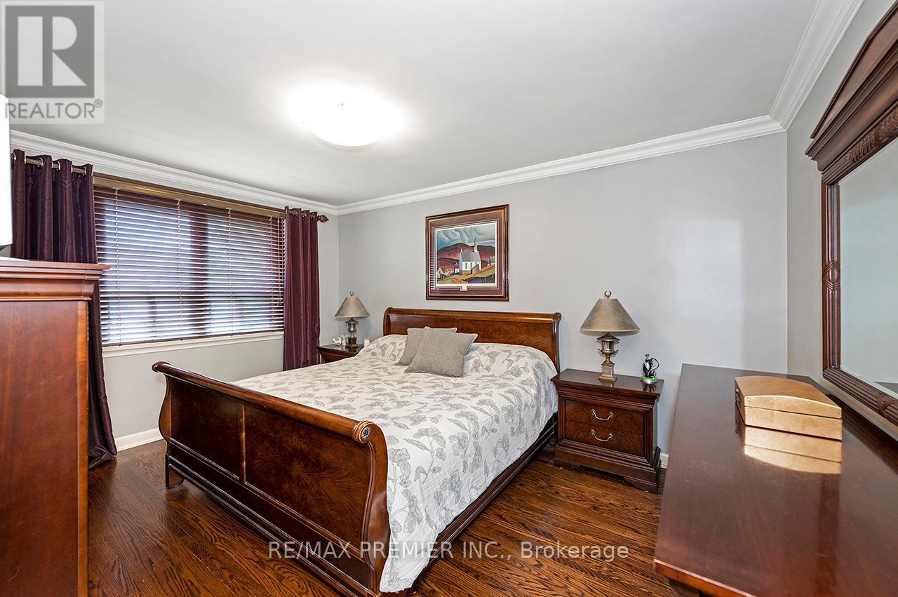 2894 WESTON ROAD - 19