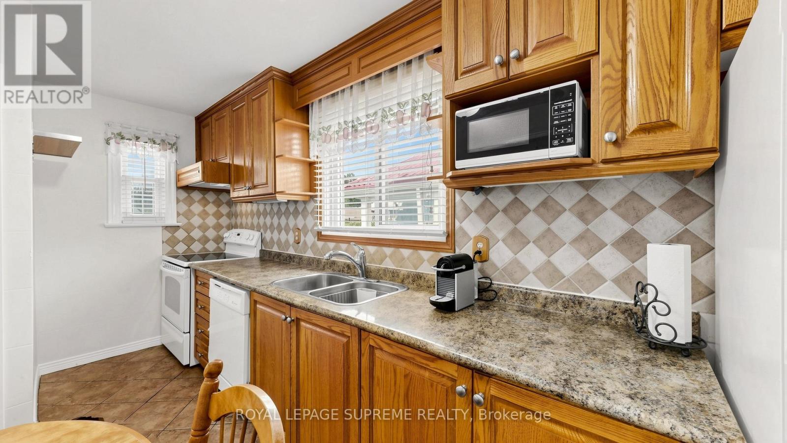 610 MCROBERTS AVENUE - 15