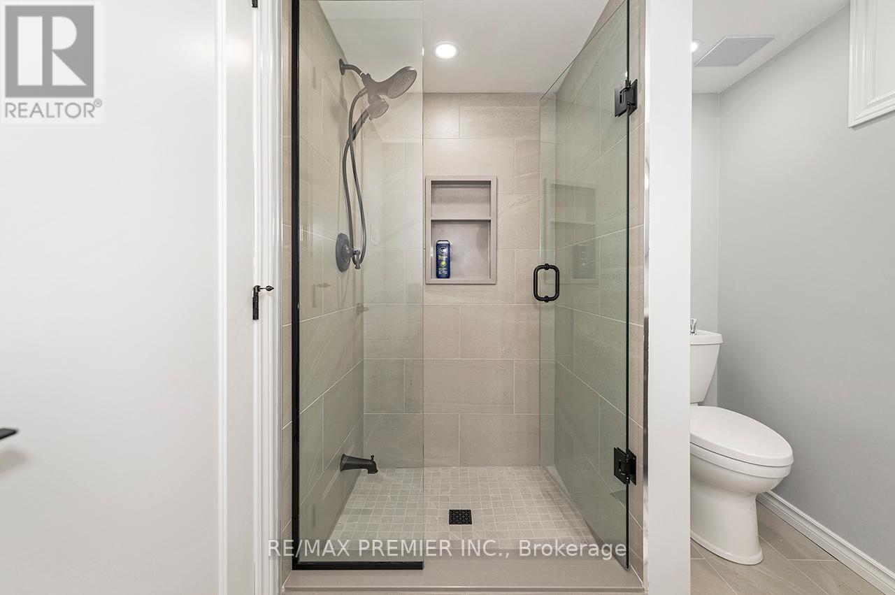 2894 WESTON ROAD - 23
