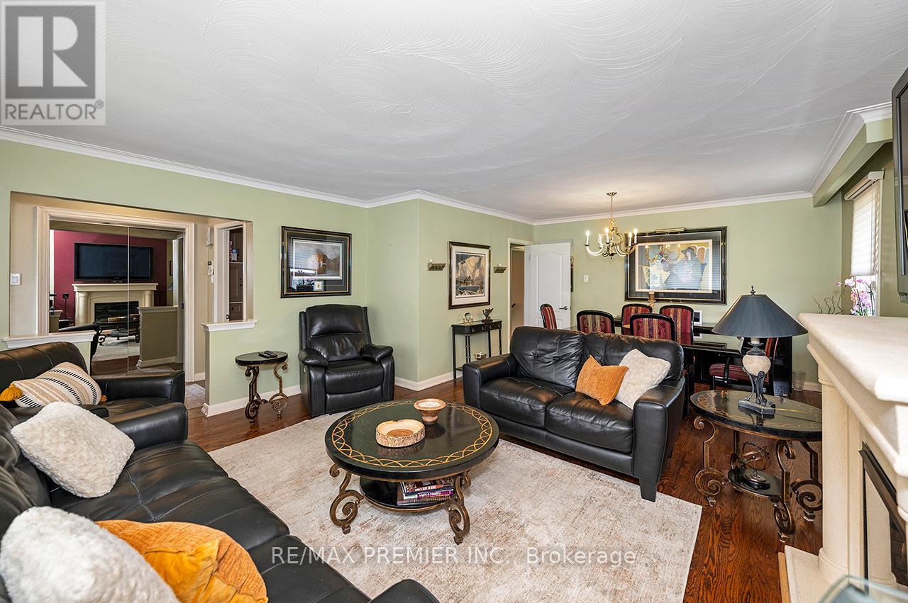 2894 WESTON ROAD - 8