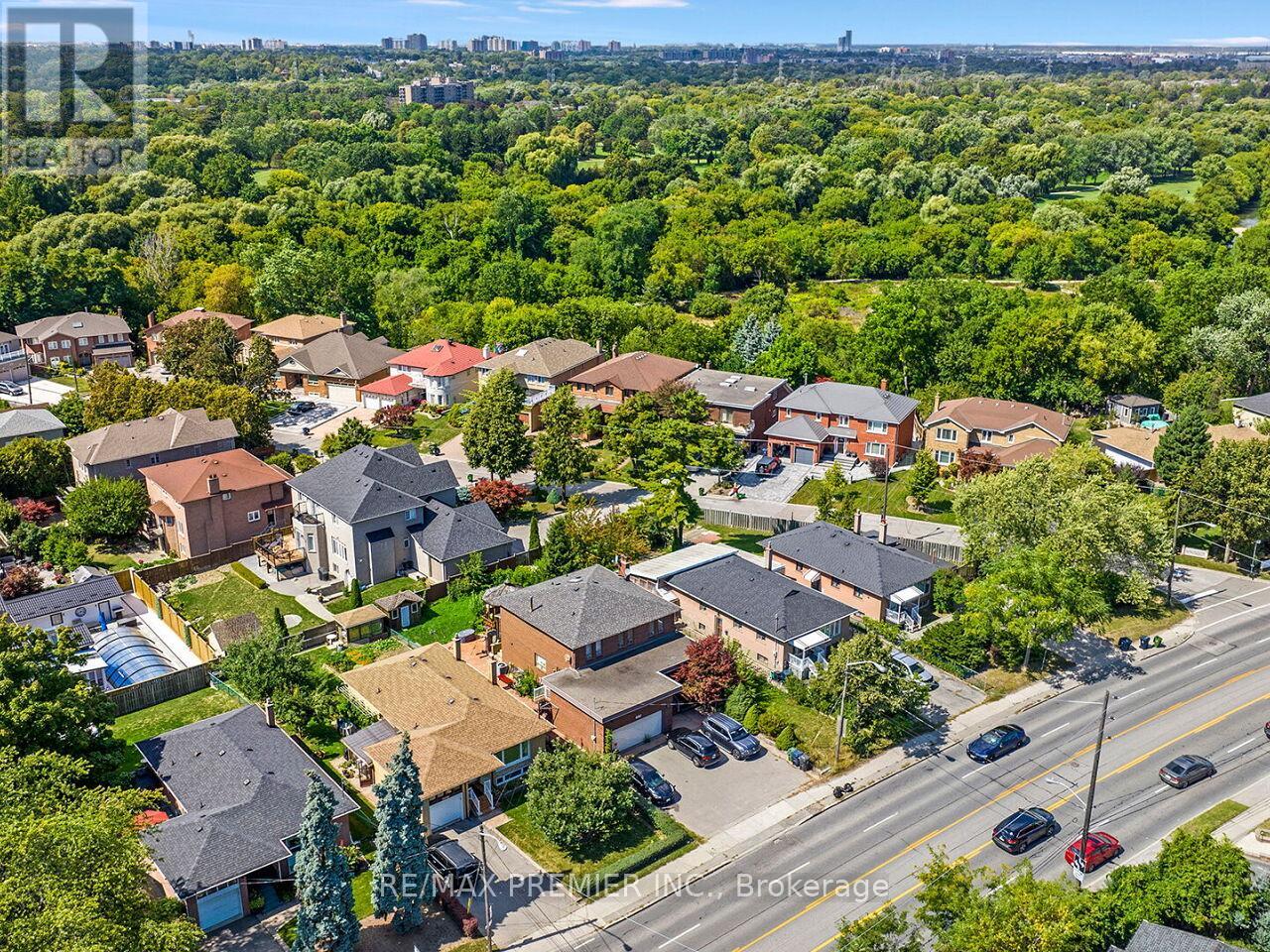 2894 WESTON ROAD - 39