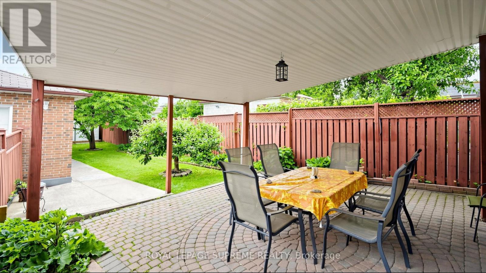 610 MCROBERTS AVENUE - 38