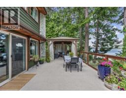 7764 Ships Point Rd, Fanny Bay, BC V0R1W0 Photo 34