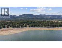 7764 Ships Point Rd, Fanny Bay, BC V0R1W0 Photo 61