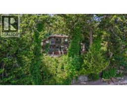 7764 Ships Point Rd, Fanny Bay, BC V0R1W0 Photo 64