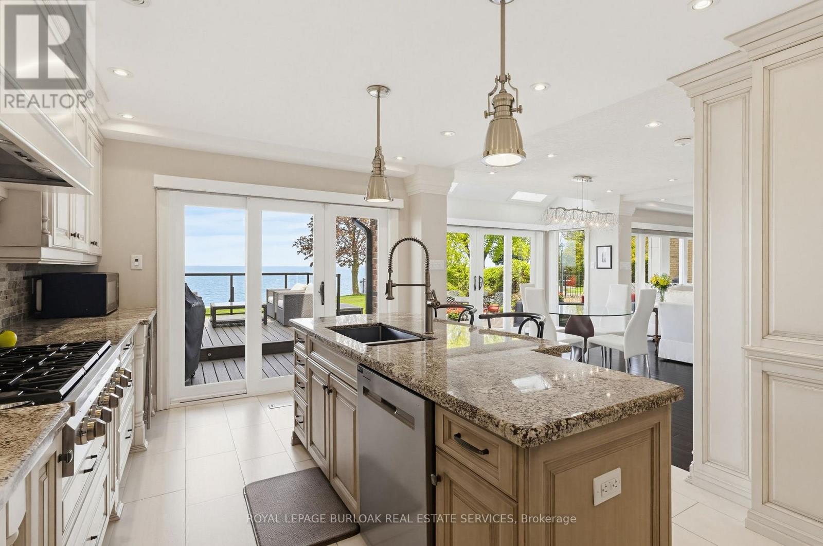 97 LAKEVIEW DRIVE - 16
