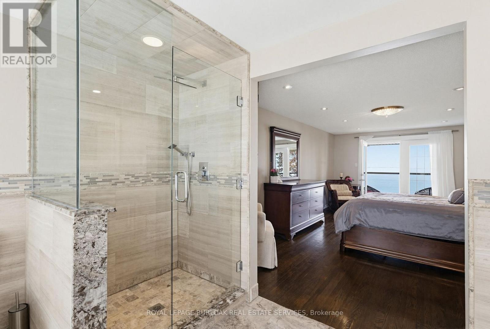 97 LAKEVIEW DRIVE - 30