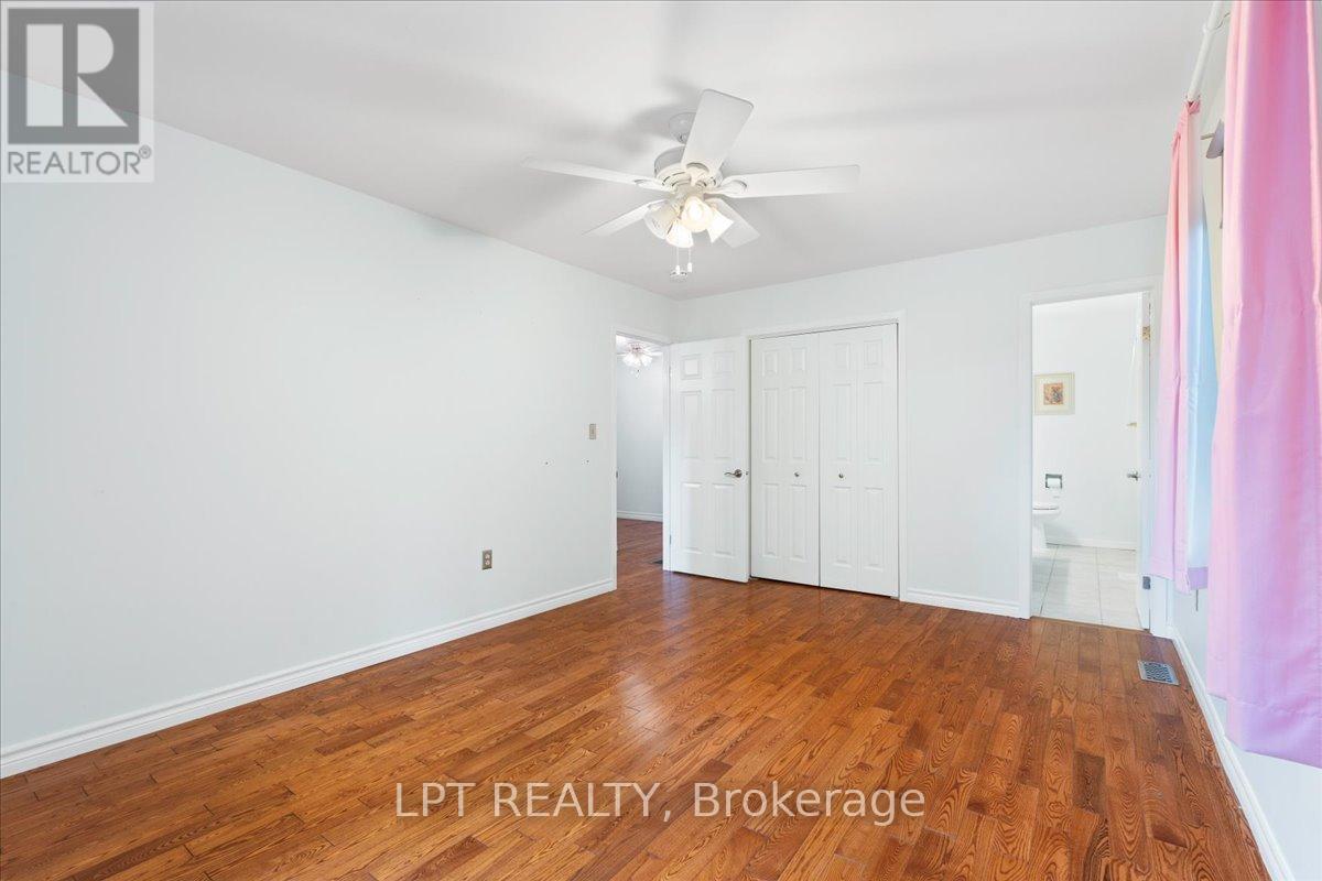 1432 WALLBRIDGE LOYALIST ROAD - 28