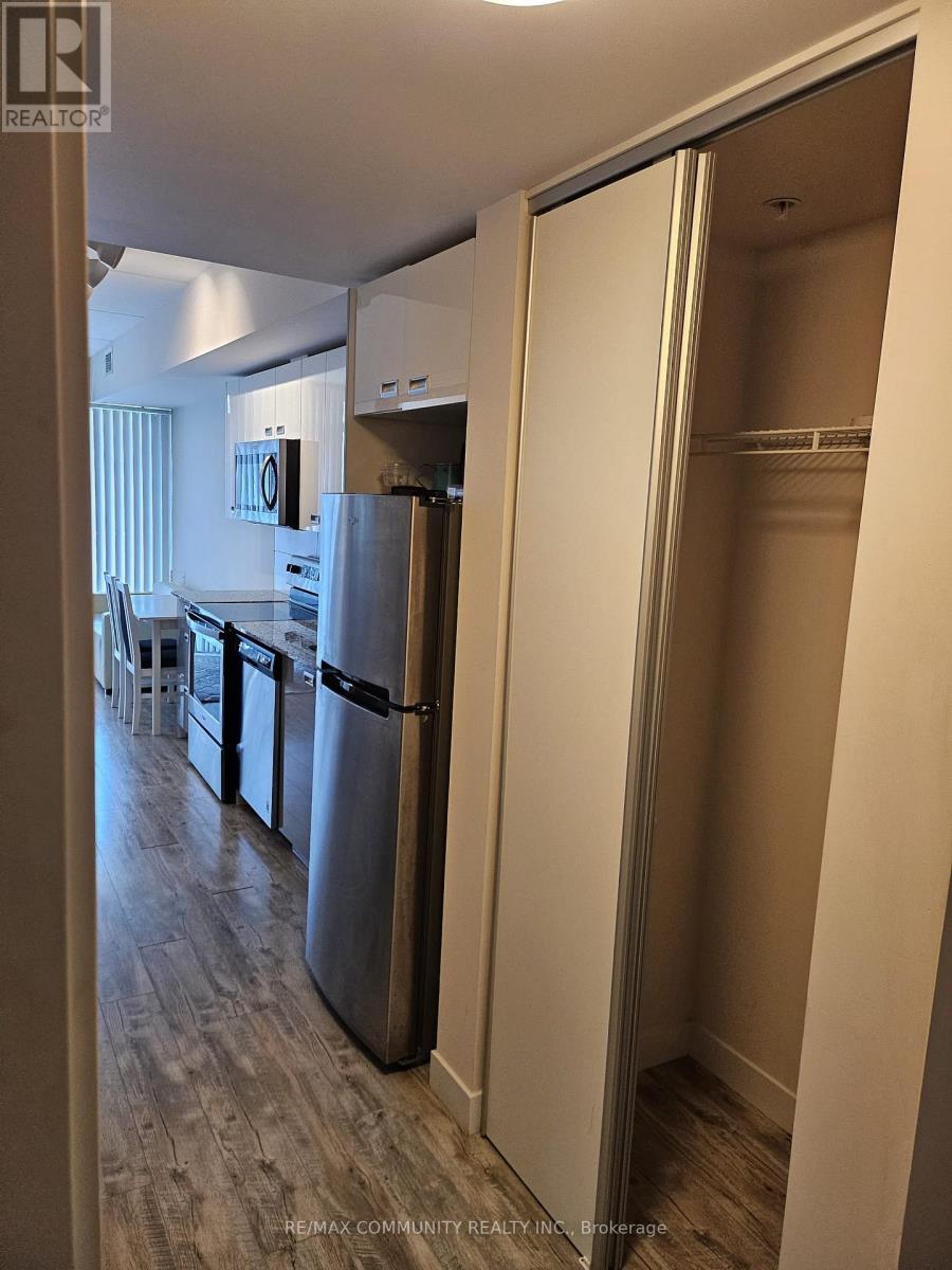#316 257 HEMLOCK STREET - 12
