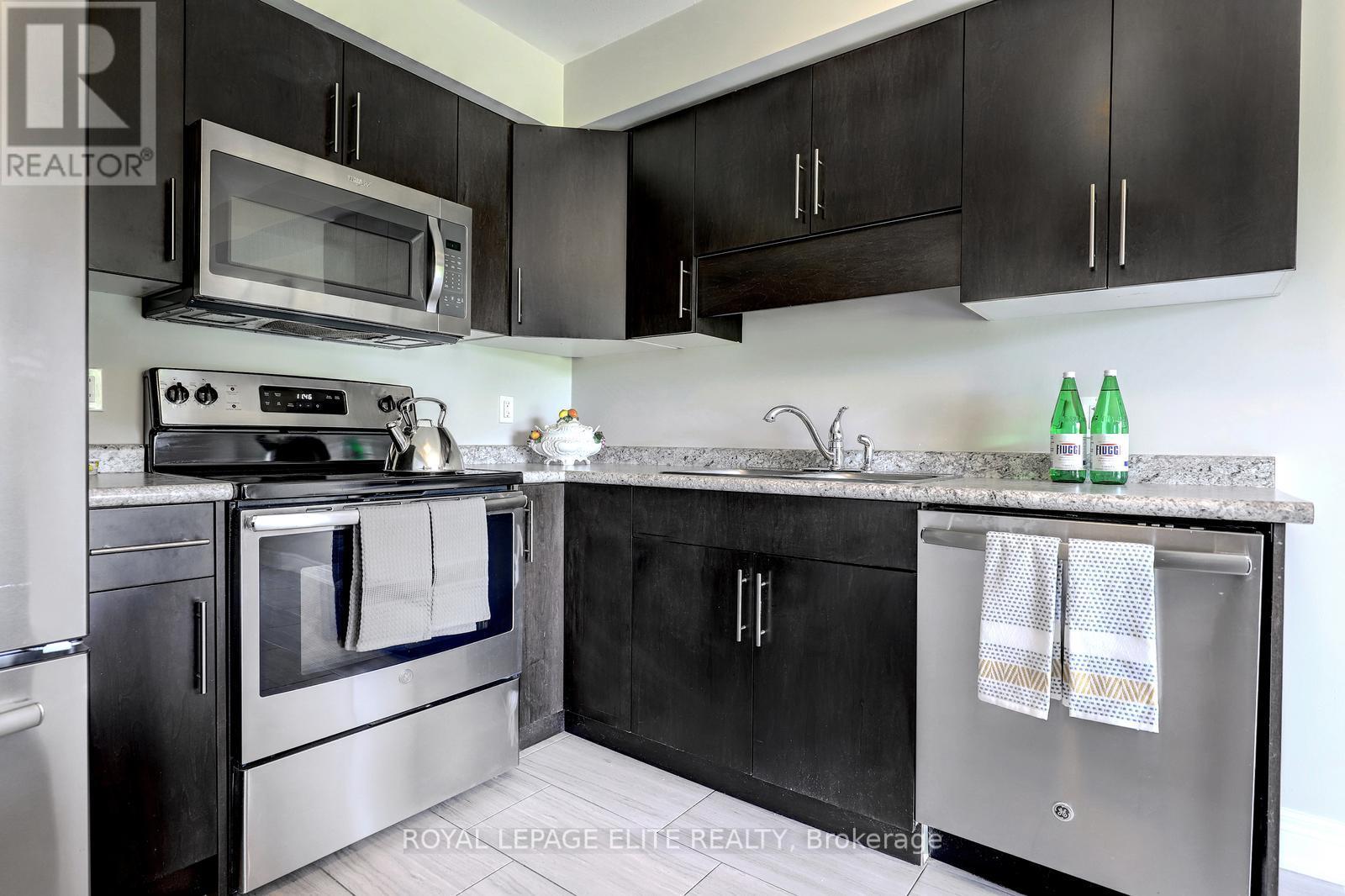 8025 COLE COURT - 12