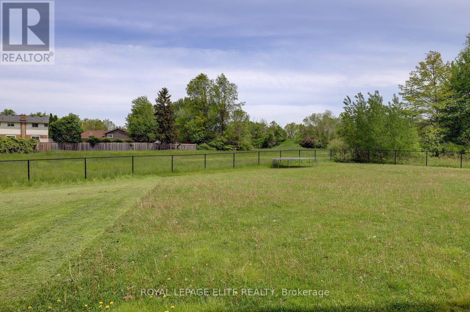 8025 COLE COURT - 31