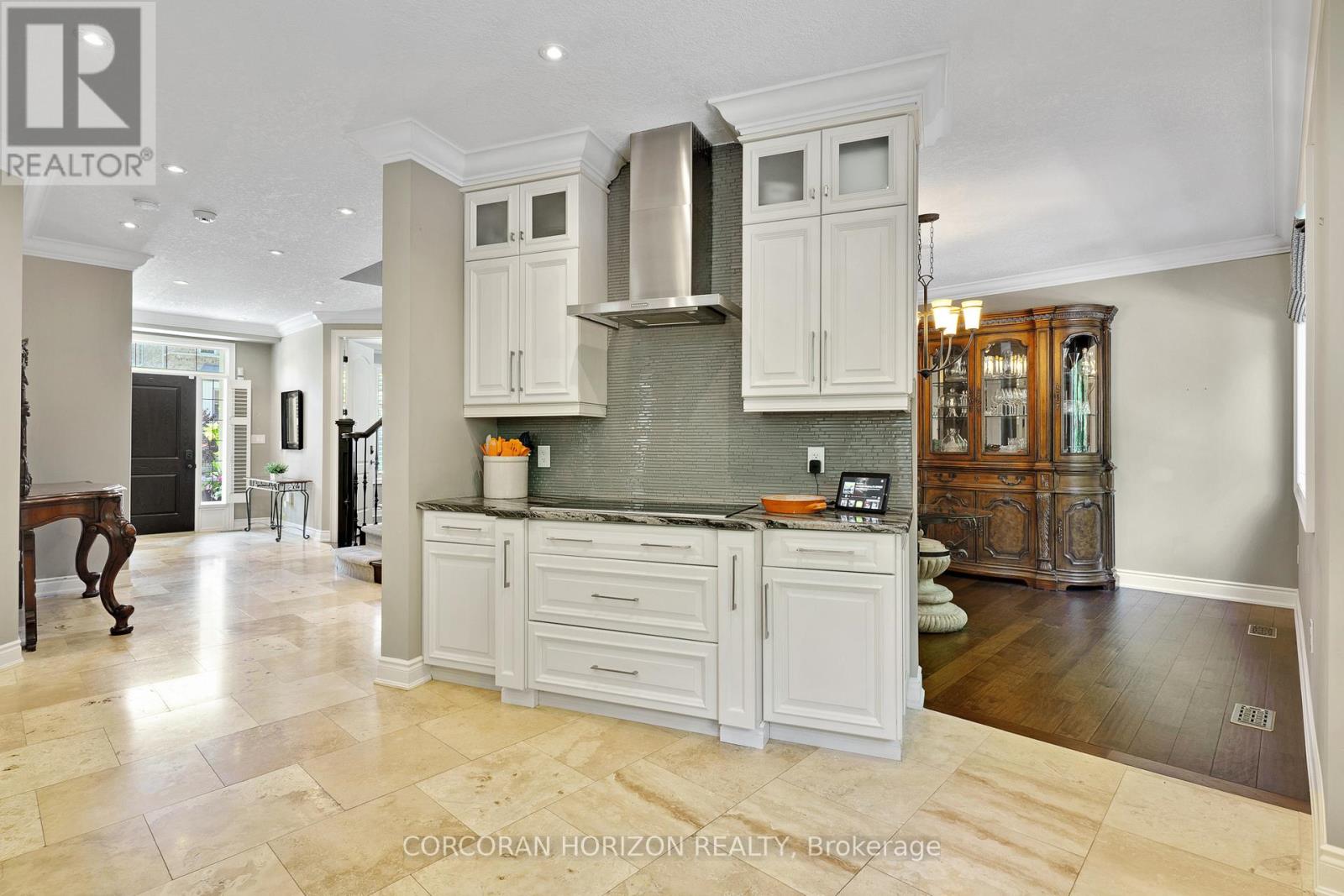 #8 258 EDGEWATER CRESCENT - 11