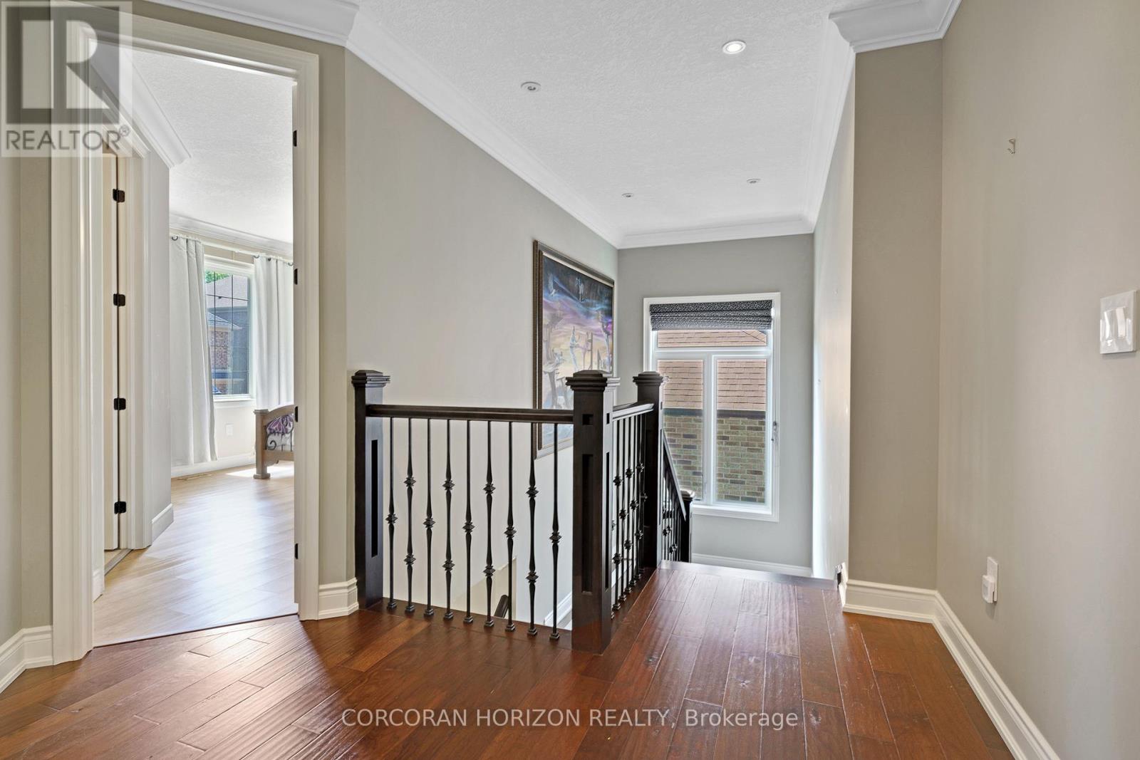 #8 258 EDGEWATER CRESCENT - 22