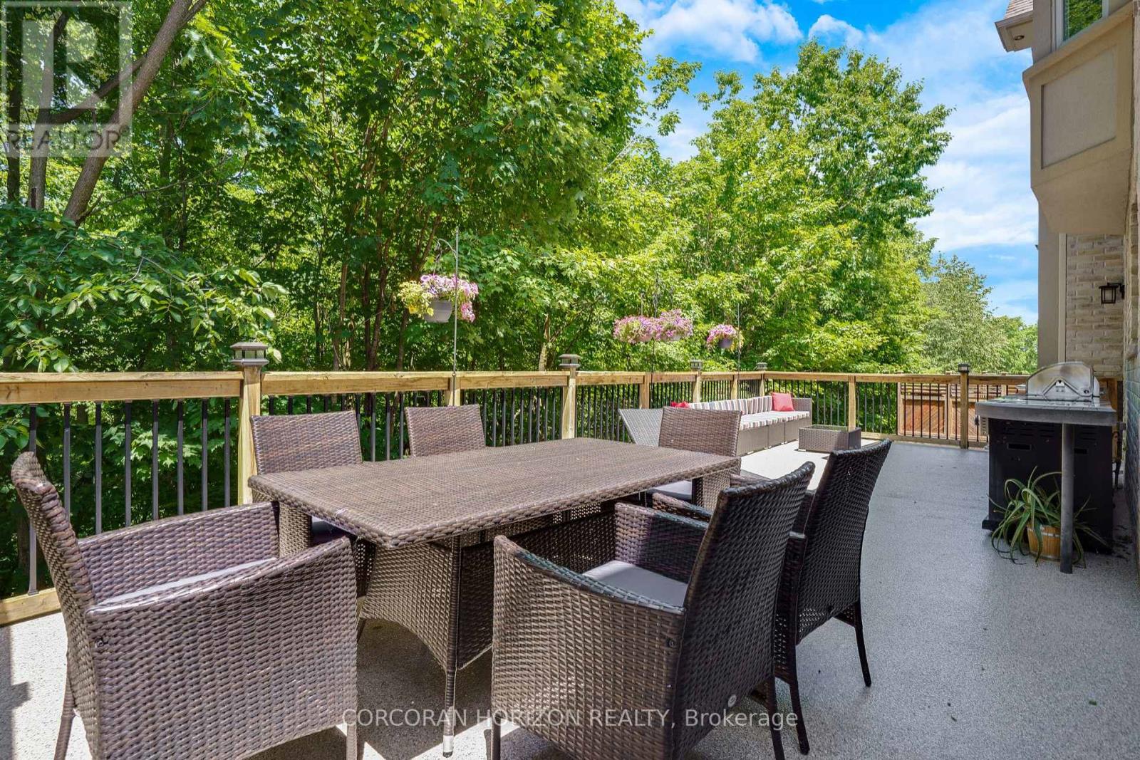 #8 258 EDGEWATER CRESCENT - 50