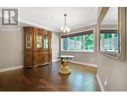 Living room - 8 - 258 Edgewater Crescent, Kitchener, ON N2A4M2 Photo 9