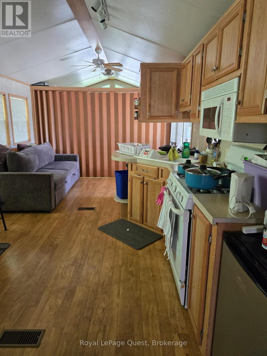 #22 1005 STEPHENS BAY ROAD - 17