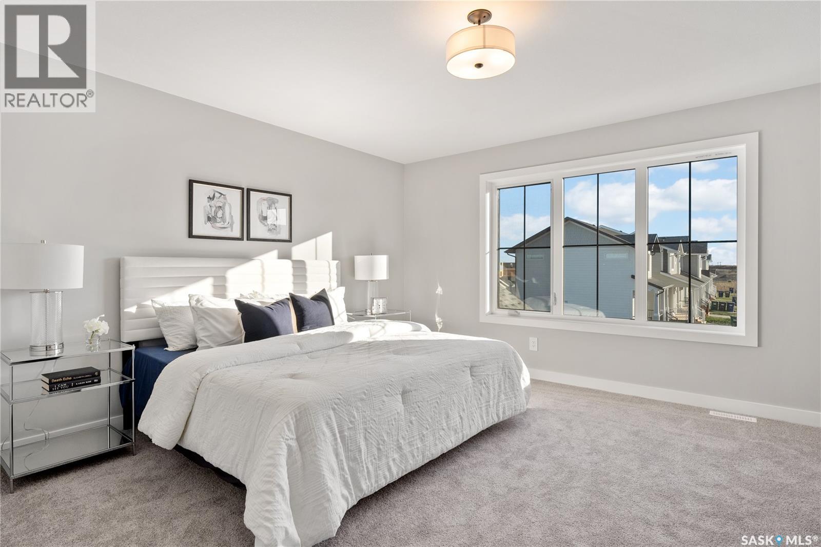 10 Vancouver CRESCENT - 23