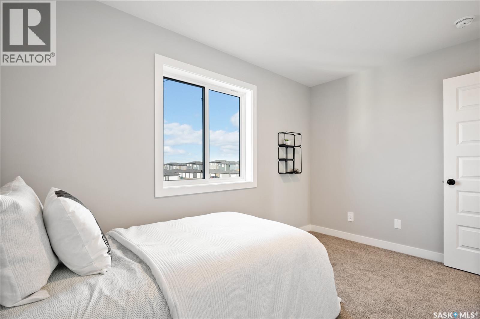 10 Vancouver CRESCENT - 33