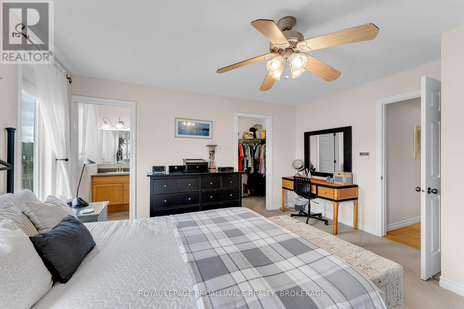 167 BRADSTONE STREET - 22