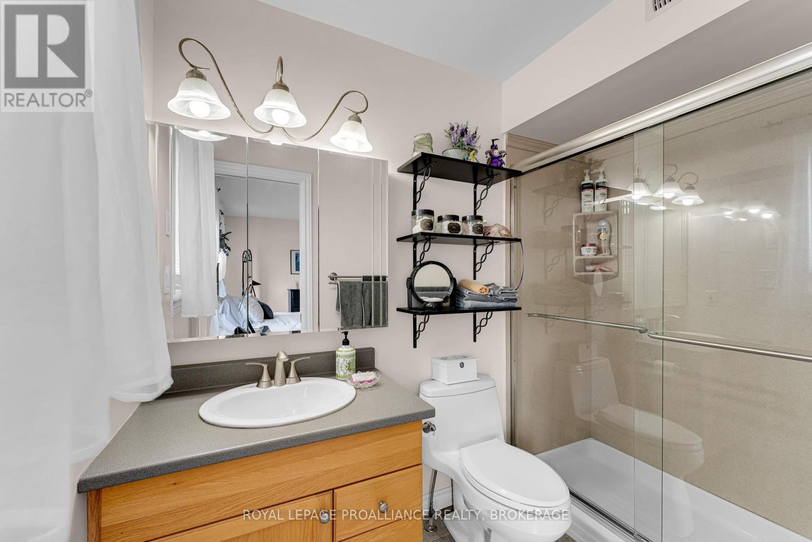 167 BRADSTONE STREET - 24