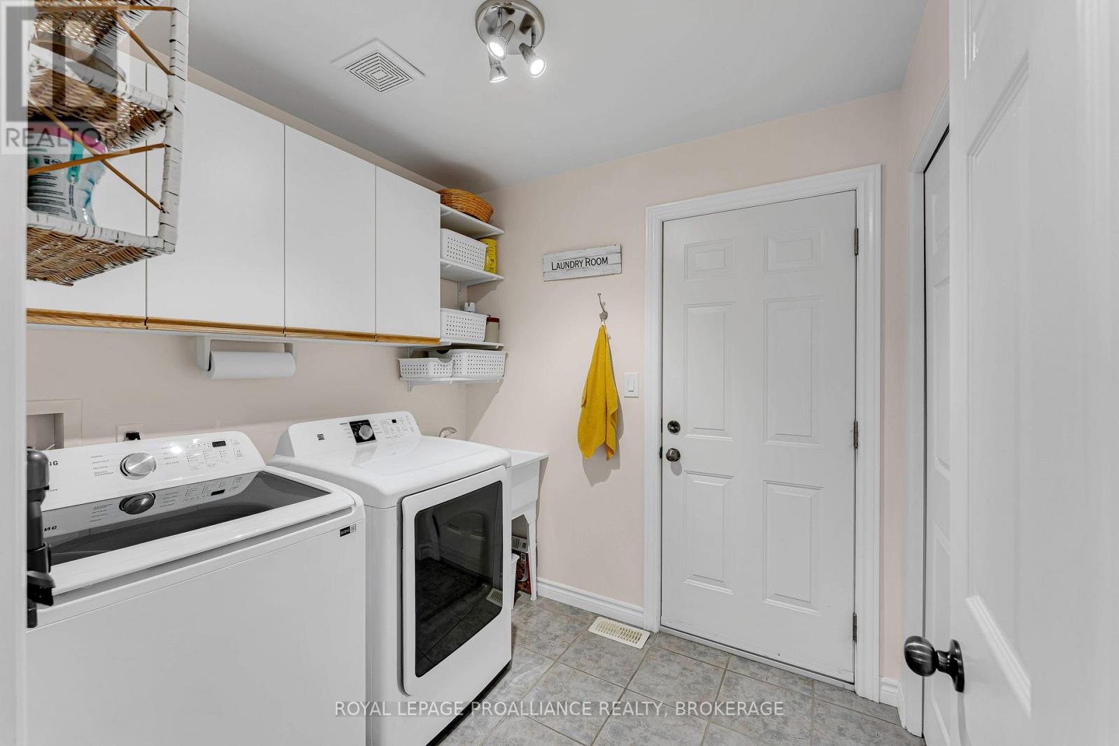 167 BRADSTONE STREET - 15