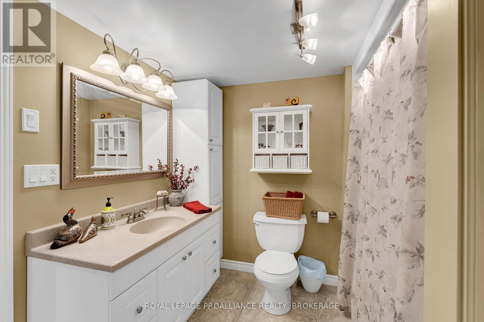 167 BRADSTONE STREET - 36