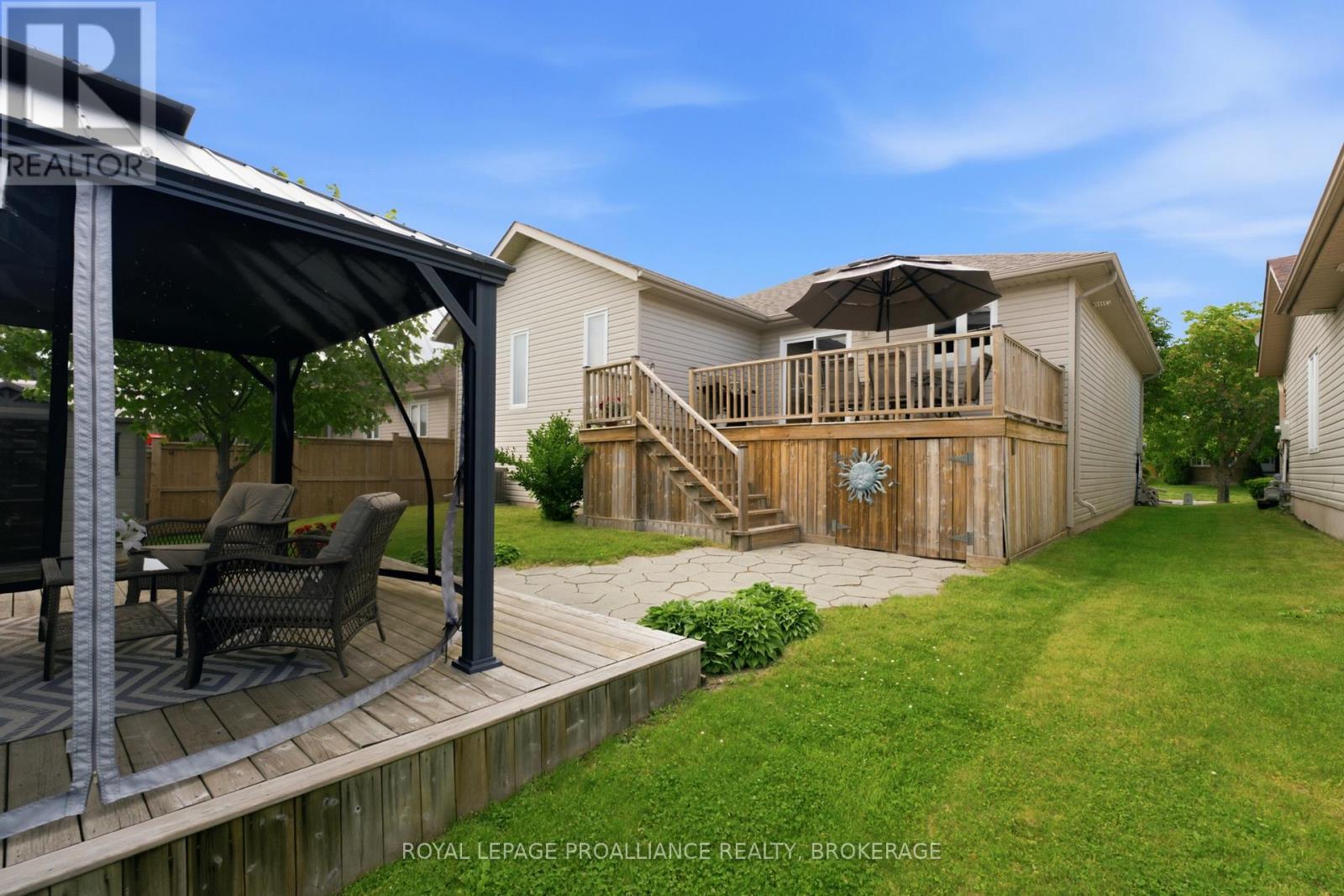 167 BRADSTONE STREET - 41