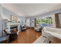 637 171 Street, Surrey, BC V3S6R3 Photo 17