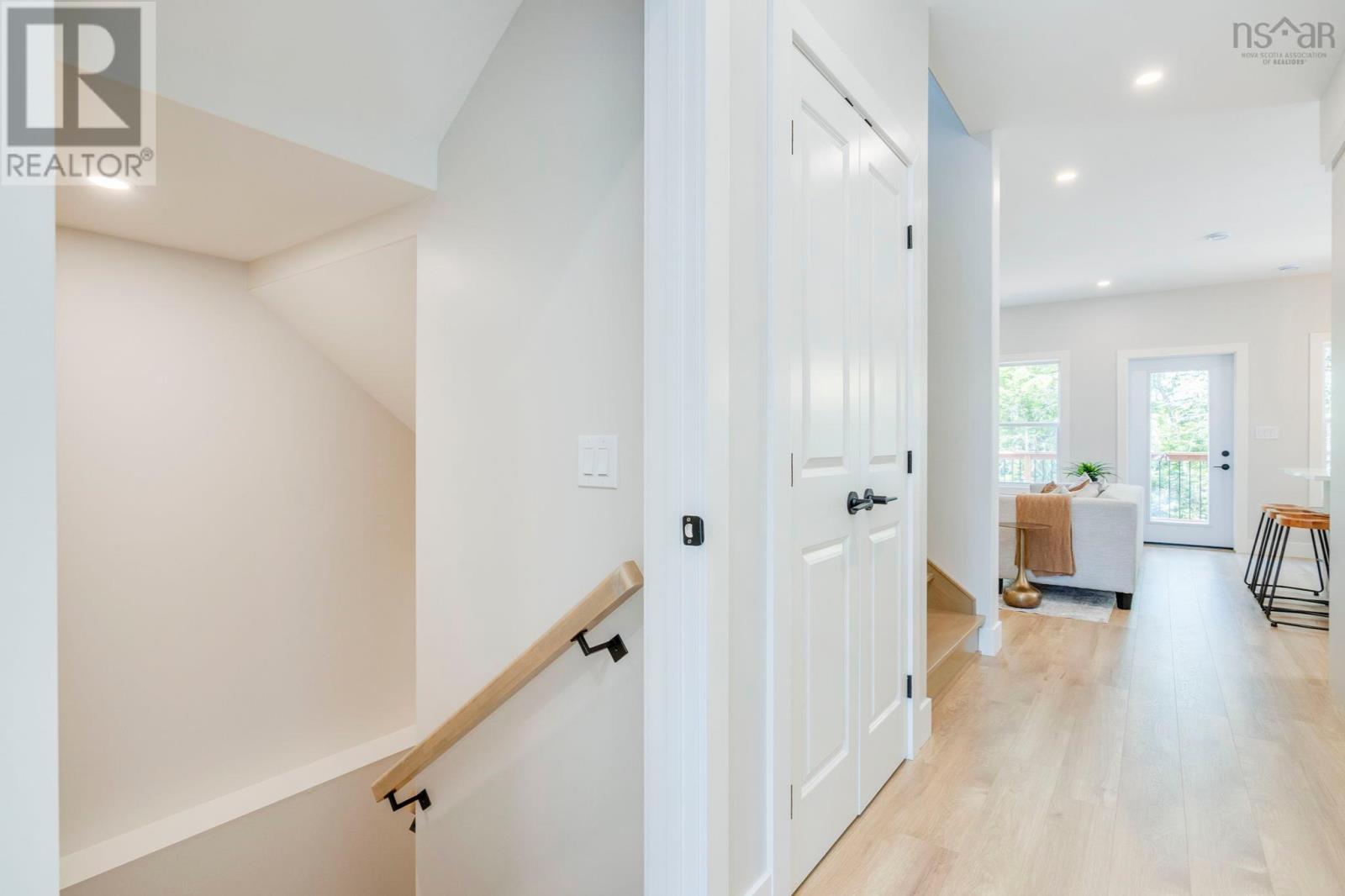 Property 36 of 50 of PC-42 29 Pearlgarden Close