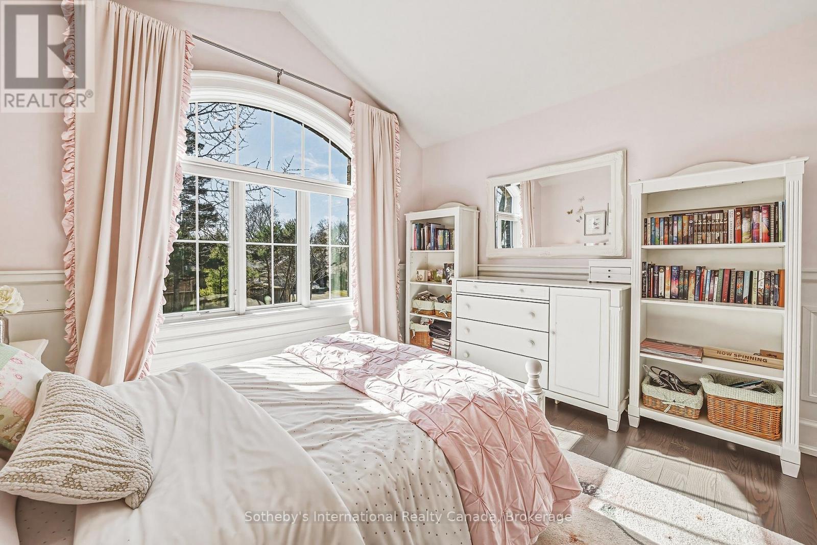 476 PATRICIA DRIVE - 28