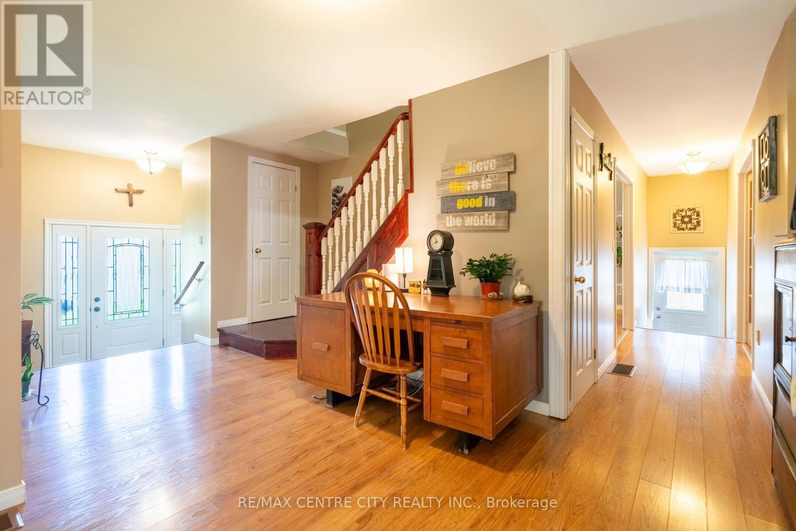 176 EASTMAN AVENUE - 13